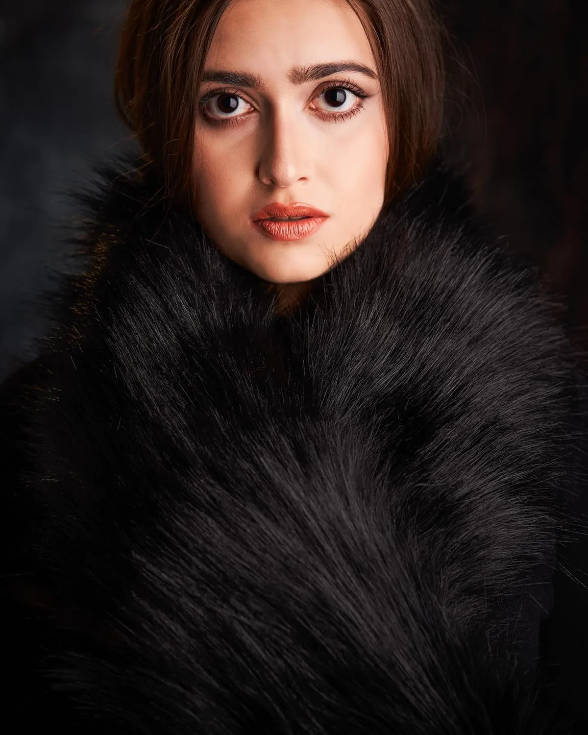 Futrzane Classic Scarf - Faux Fur Scarves Collars for Women - Long Neck Warmer