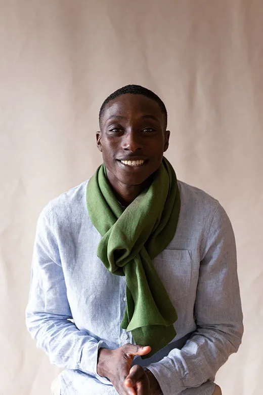 The STABLE Irish Linen Scarf - Moss Green